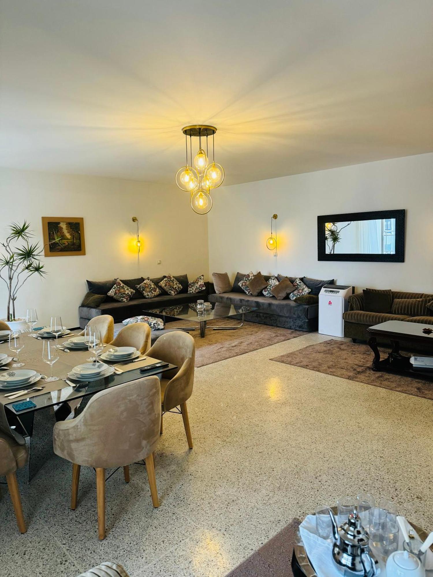Appartement Spacieux - Bd Anfa Casablanca Exterior foto